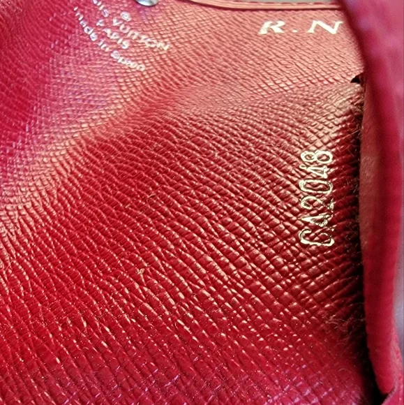 Louis Vuitton Epi 4 Key Holder Red - Picture 5 of 5